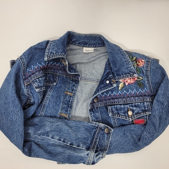 Together Vintage Jean Jacket with Embroidery Size Small - Picture 9 of 13